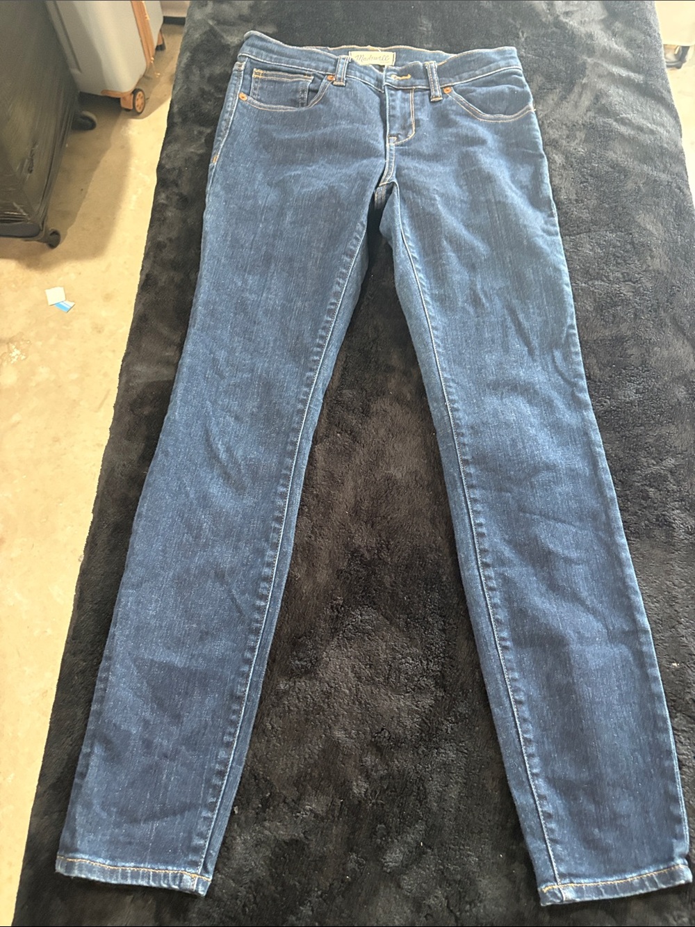 Maxwell jeans waist 26